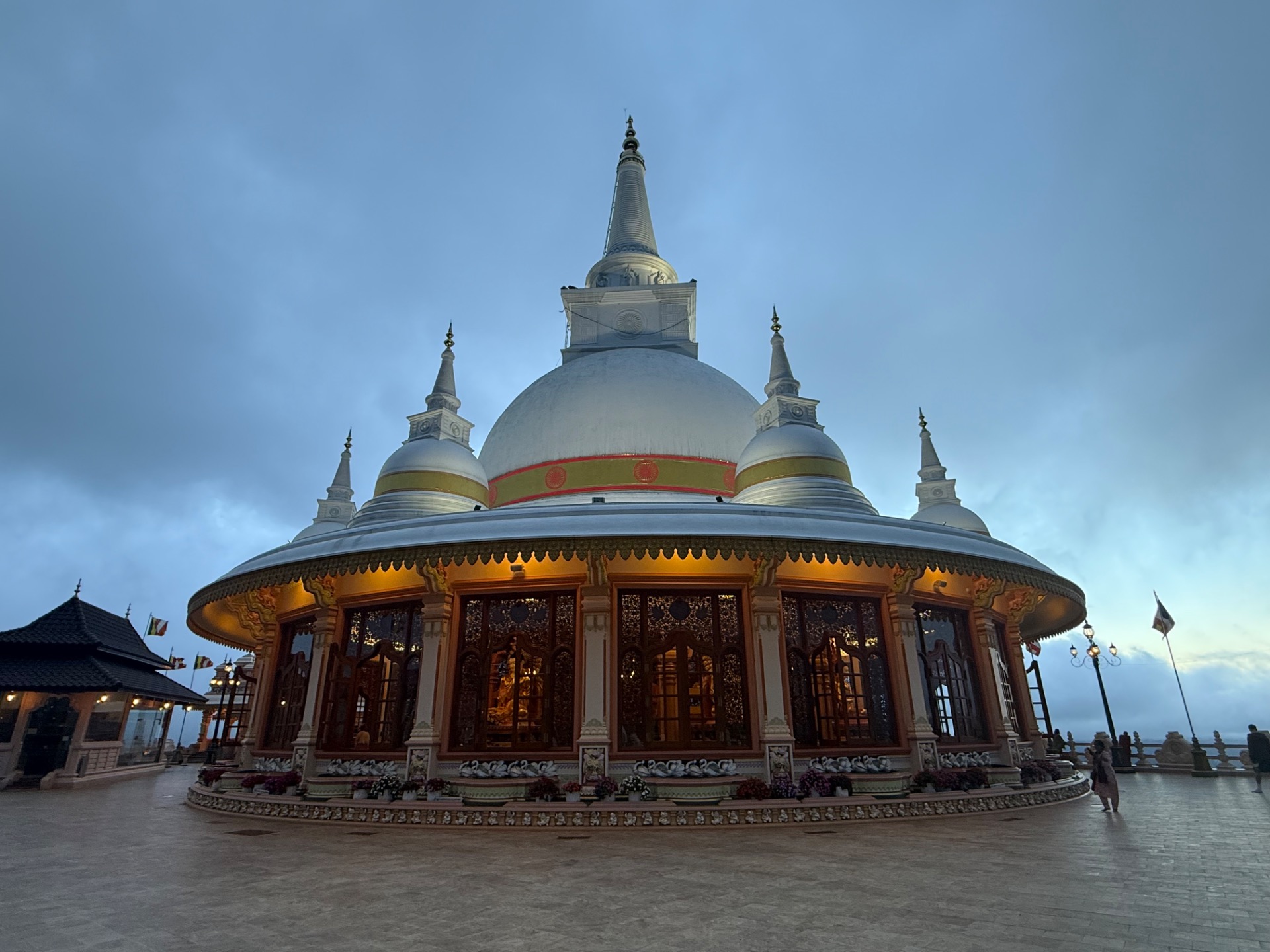 Mahamevnawa Buddhist Monastery