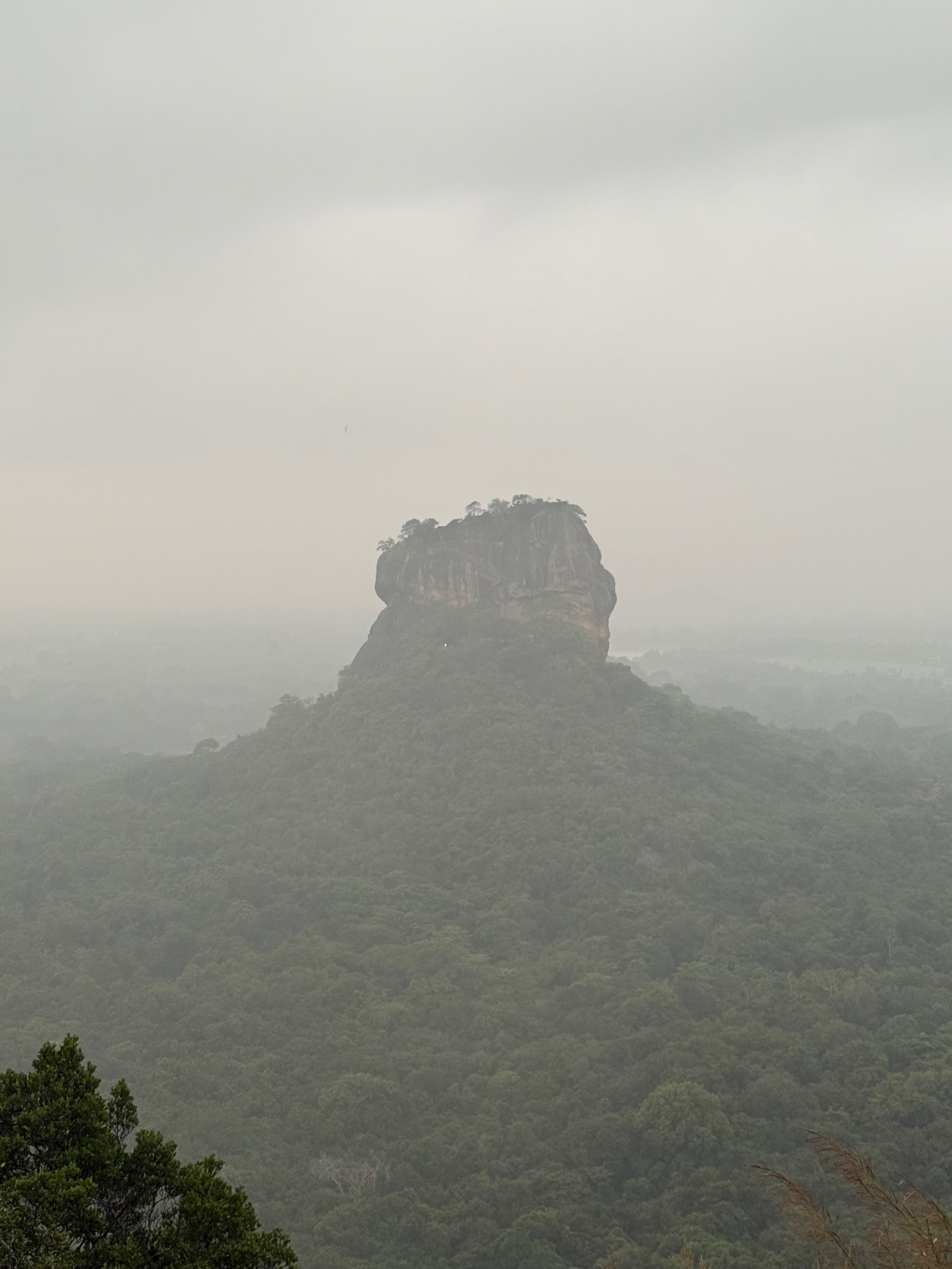PIDURANGALA ROCK