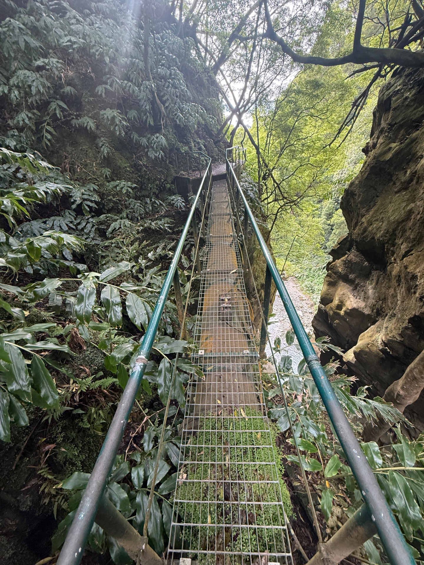 Ribeira dos Caldeirões